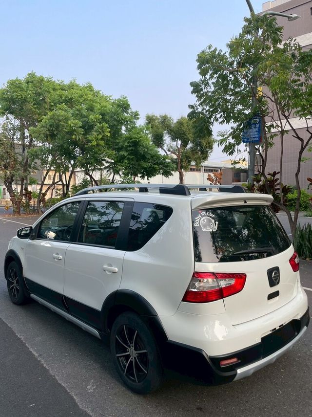 NISSAN日產 LIVINA  第7張相片