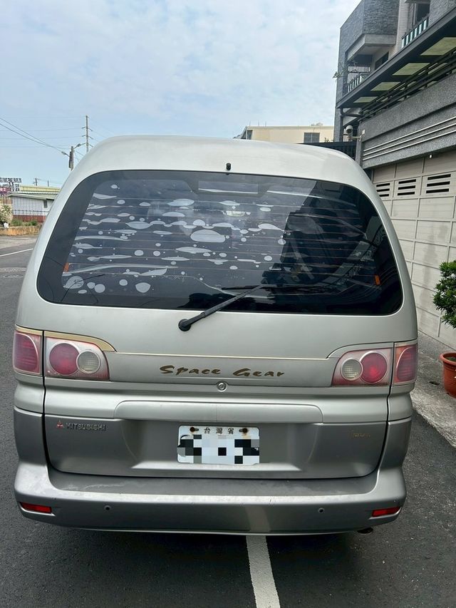 MITSUBISHI三菱 SPACE GEAR  第4張相片