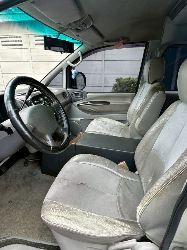 MITSUBISHI三菱 SPACE GEAR  第7張相片