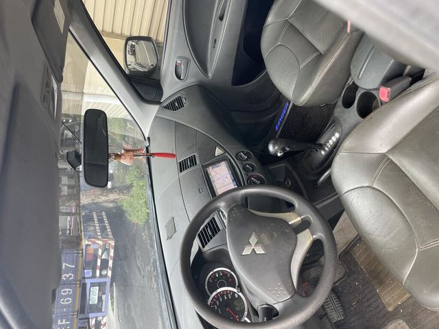 MITSUBISHI三菱 ZINGER  第8張相片