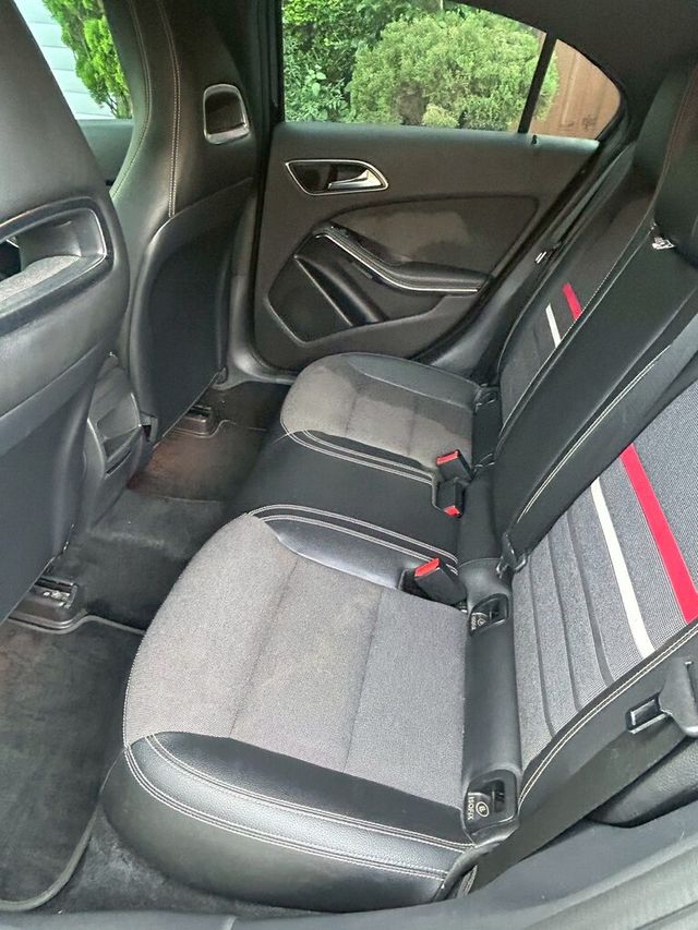 M-BENZ賓士 A180  第12張相片