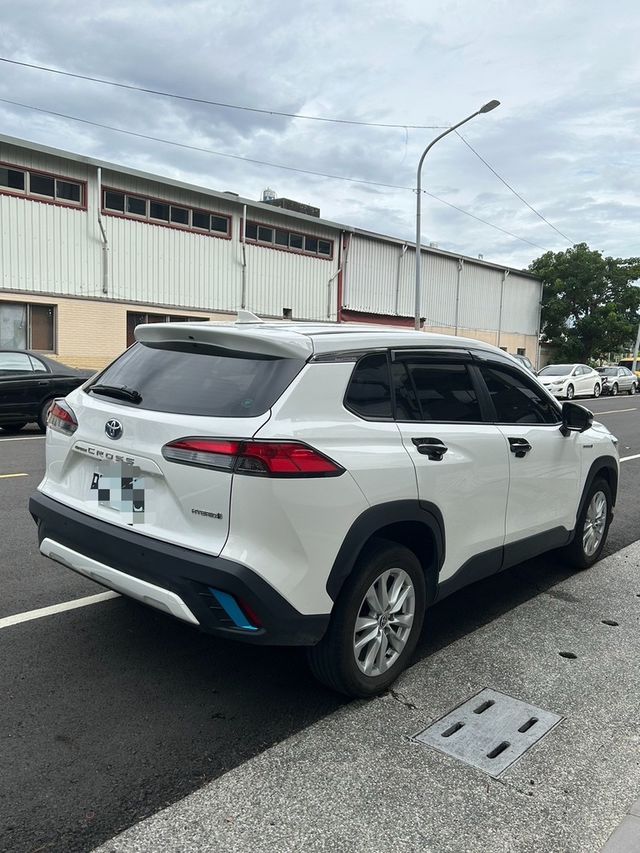 TOYOTA豐田 COROLLA CROSS HYBRID  第2張相片