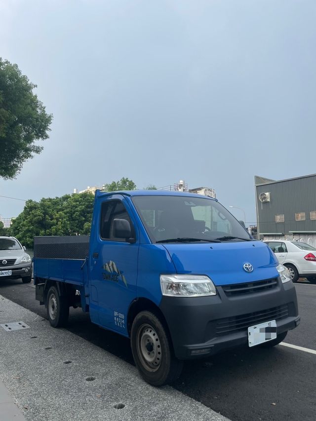 TOYOTA豐田 TOWN ACE  第6張相片