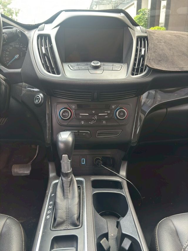 FORD福特 KUGA  第11張相片