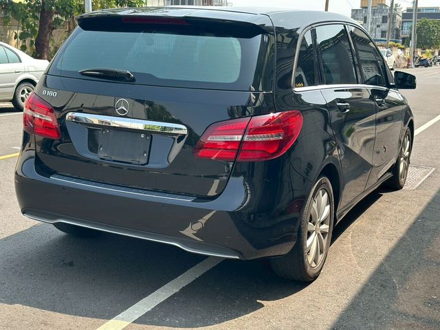 M-BENZ賓士 B180  第2張相片