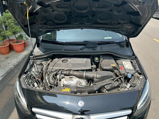 M-BENZ賓士 B180  第6張相片