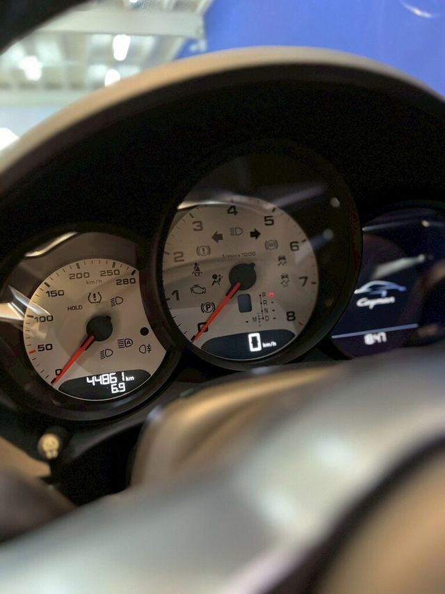 PORSCHE保時捷 CAYMAN  第13張相片