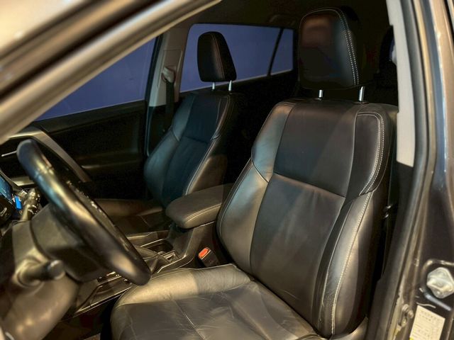 TOYOTA豐田 RAV4  第7張相片