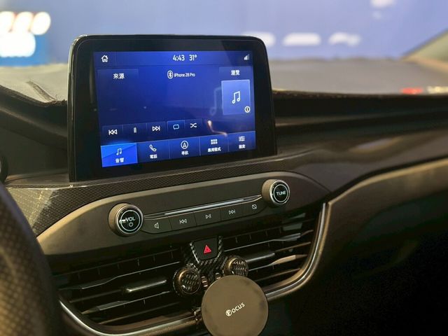 FORD福特 KUGA  第10張相片