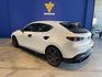MAZDA馬自達 MAZDA 3  第4張縮圖