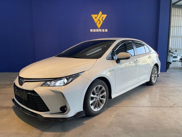 TOYOTA豐田 COROLLA ALTIS HYBRID  第1張相片