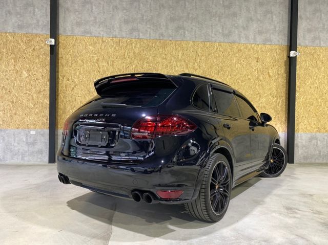 PORSCHE保時捷 CAYENNE  第4張相片