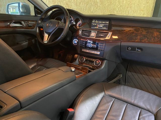 M-BENZ賓士 CLS350  第8張相片