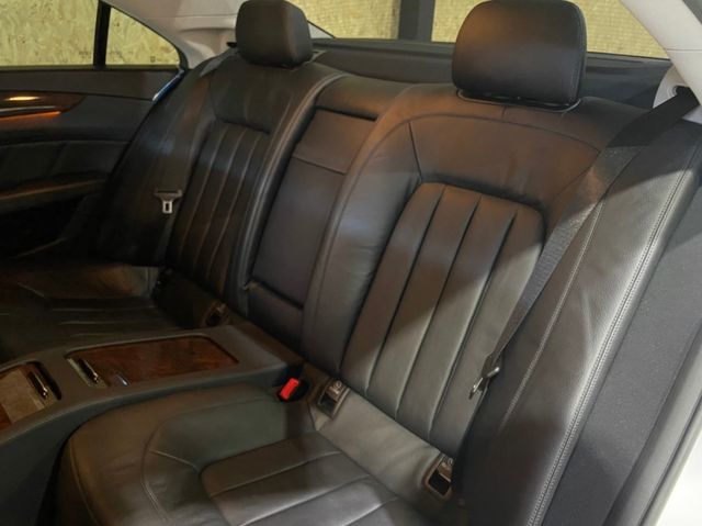 M-BENZ賓士 CLS350  第13張相片