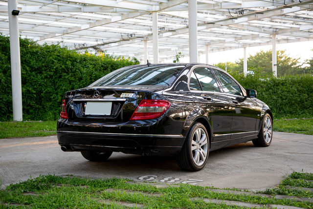 M-BENZ賓士 C200  第2張相片