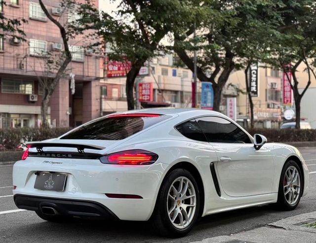 PORSCHE保時捷 CAYMAN  第2張相片