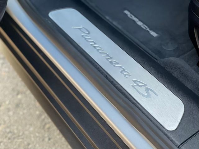 PORSCHE保時捷 PANAMERA  第17張相片