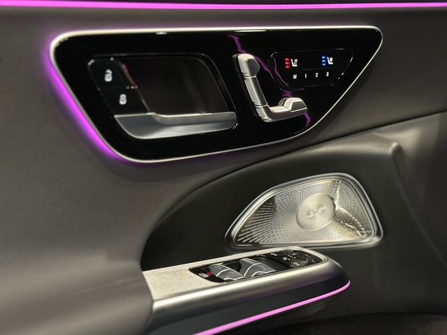 M-BENZ賓士 E200  第7張相片