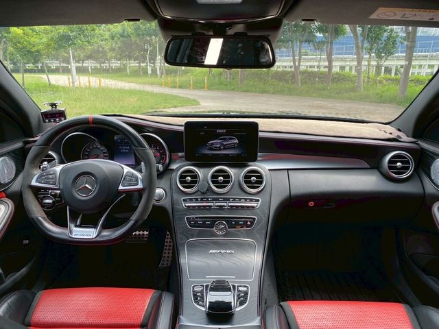 M-BENZ賓士 C63 S AMG  第12張相片