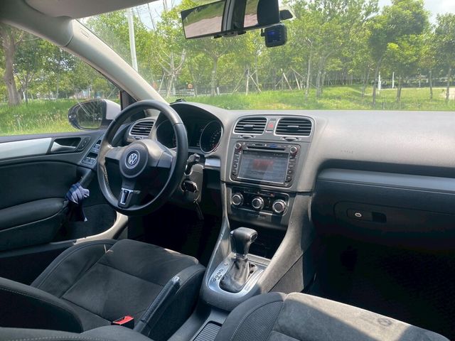 VOLKSWAGEN福斯 GOLF  第7張相片