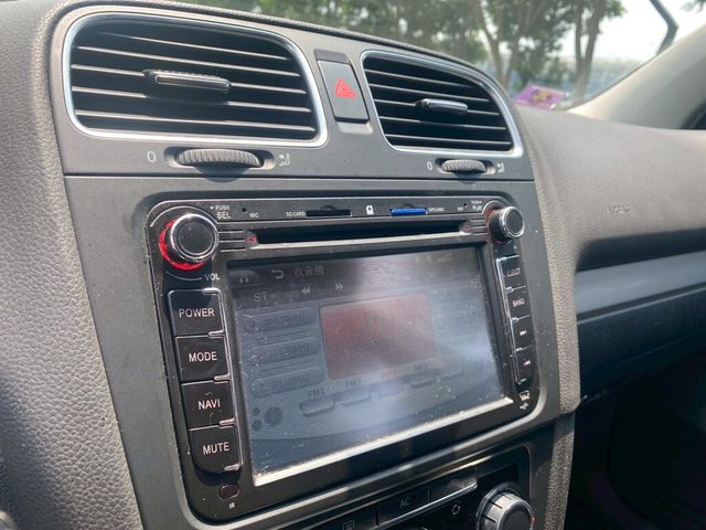 VOLKSWAGEN福斯 GOLF  第9張相片