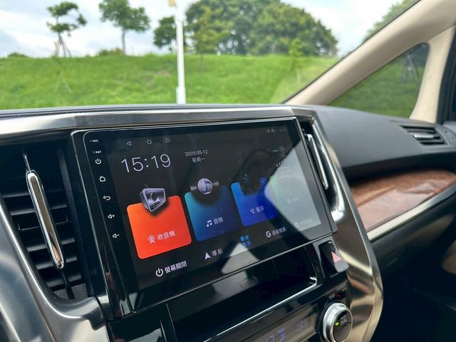 TOYOTA豐田 ALPHARD  第15張相片