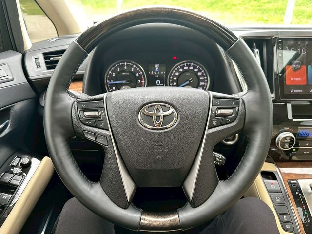 TOYOTA豐田 ALPHARD  第19張相片