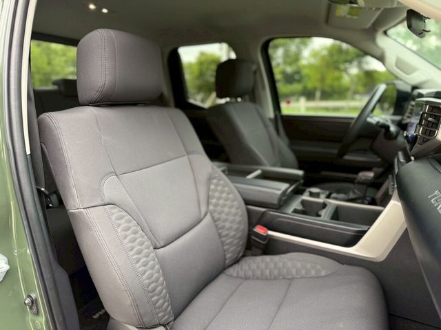 TOYOTA豐田 TUNDRA  第18張相片