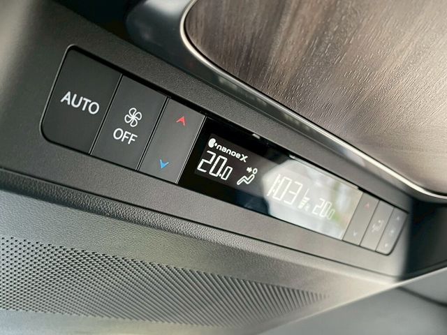 LEXUS凌志 LM500H  第8張相片