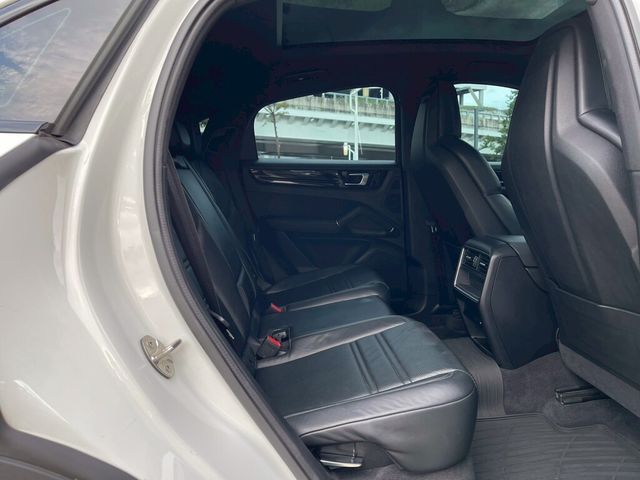 PORSCHE保時捷 CAYENNE  第15張相片