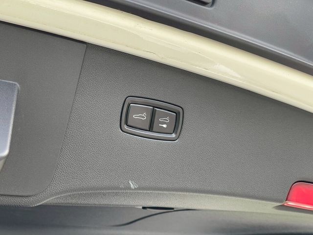 PORSCHE保時捷 CAYENNE  第18張相片