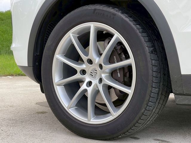 PORSCHE保時捷 CAYENNE  第20張相片
