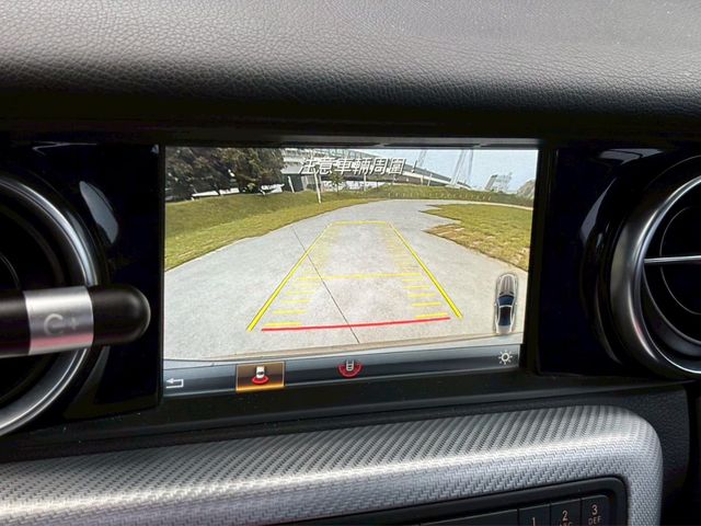 M-BENZ賓士 SLC200  第8張相片