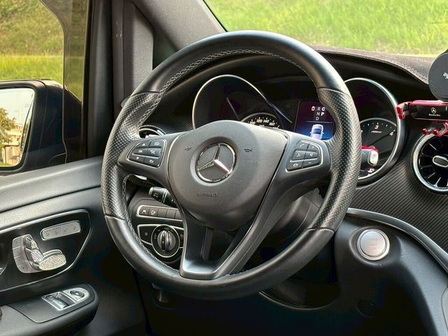 M-BENZ賓士 V250 D  第5張相片