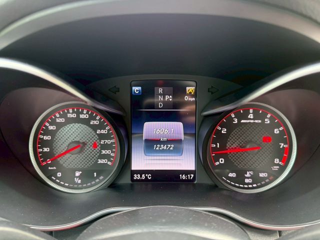 M-BENZ賓士 C63 S AMG  第4張相片