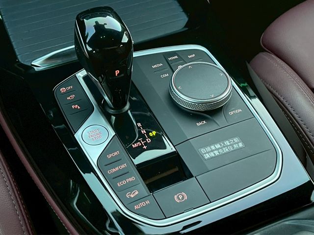 BMW寶馬 X4 XDRIVE30I  第10張相片