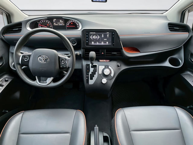 TOYOTA豐田 SIENTA  第5張相片
