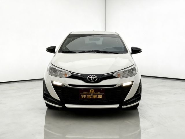 TOYOTA豐田 YARIS  第2張相片