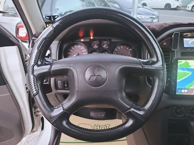 MITSUBISHI三菱 PAJERO  第11張相片