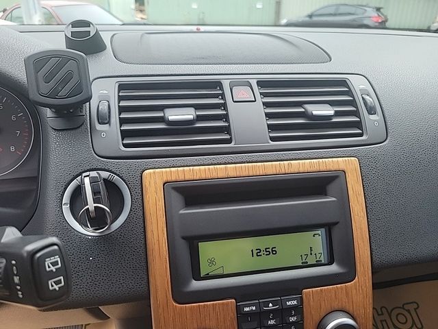 VOLVO富豪 V50  第13張相片