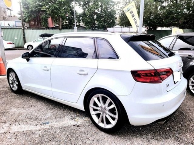 AUDI奧迪 A3 SPORTBACK  第2張相片