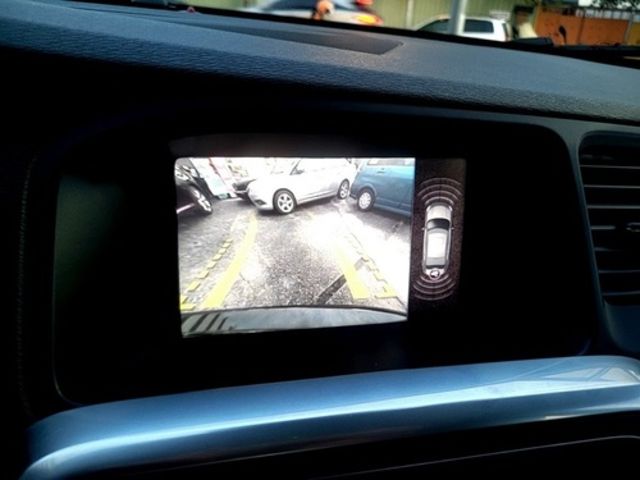 VOLVO富豪 S60  第12張相片