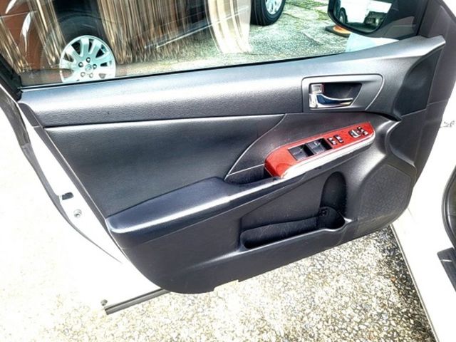 TOYOTA豐田 CAMRY  第5張相片