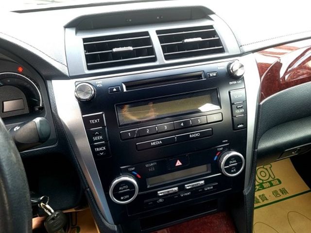 TOYOTA豐田 CAMRY  第11張相片
