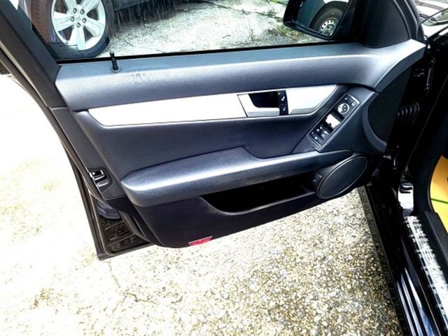M-BENZ賓士 C250  第5張相片