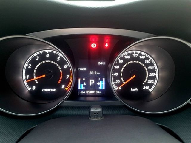 MITSUBISHI三菱 OUTLANDER  第11張相片