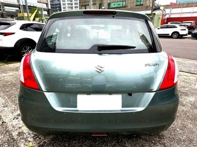 SUZUKI鈴木 SWIFT  第4張相片