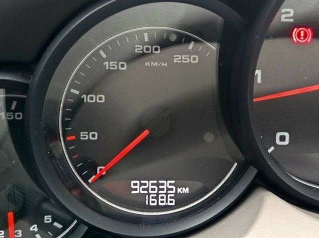 PORSCHE保時捷 CAYENNE  第9張相片