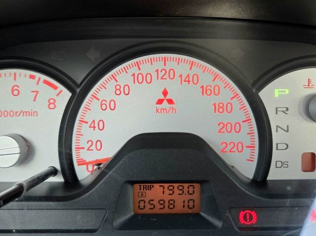 MITSUBISHI三菱 GLOBAL LANCER  第10張相片