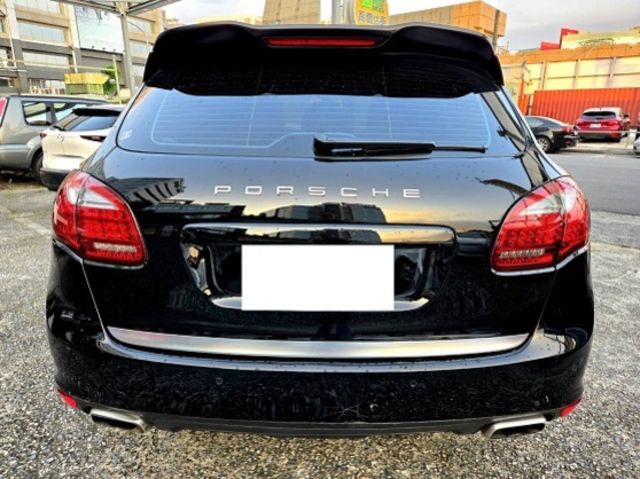 PORSCHE保時捷 CAYENNE  第4張相片